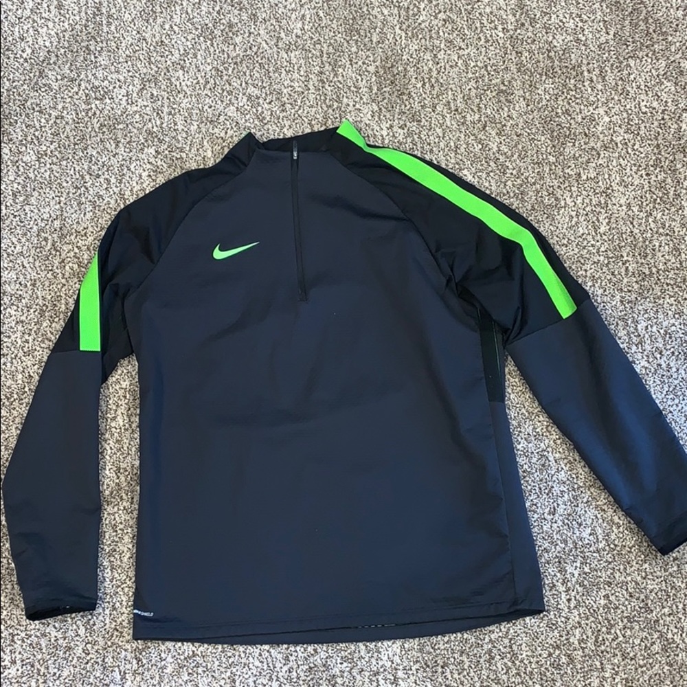 Nike Shield Running Jacket